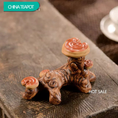 Yixing Handmade Sculpture Purple Clay Tea Pet Bionic Ganoderma Lucidum Model Ornaments Crafts Chinese Zisha Tea Set Decoration
