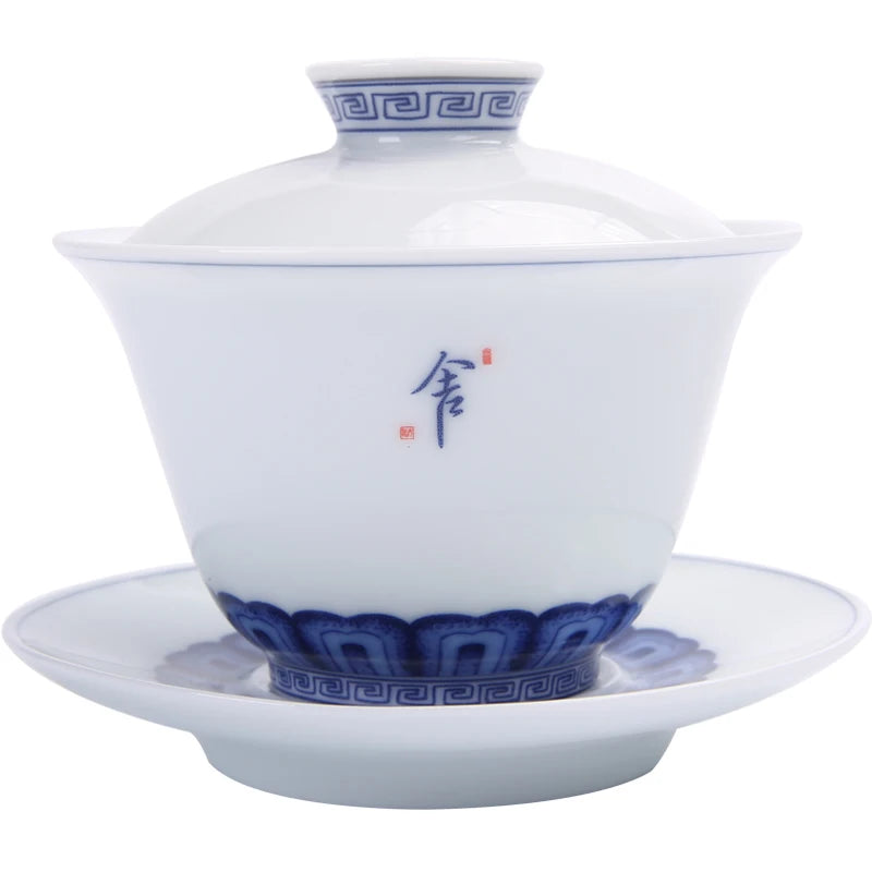 gaiwan porcelain Chinese kungfu tea brewer cup bowl with saucer Jingdezhen blue-and-white china tureen with lid covered bowls