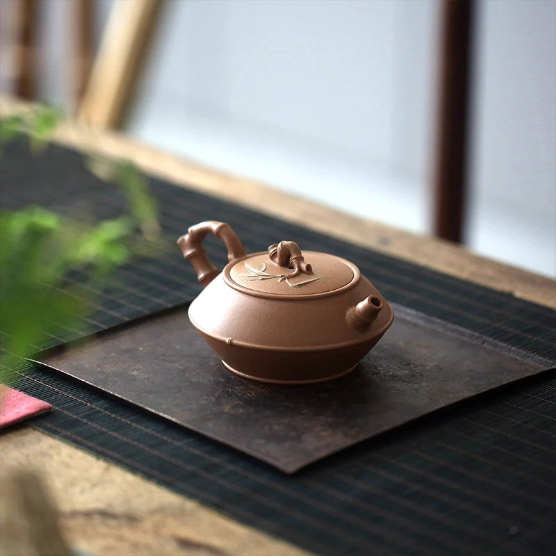 hall yixing recommended undressed ore famous tea set manually set the old section of the mud static bamboo 285 ml