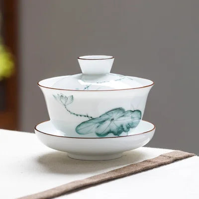 handpainted water lily porcelain gaiwan 125ml / 165ml / 200ml Chinese tureen cup bowl with saucer lid floral print under glaze