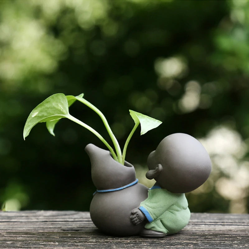 home garden decoration small size yixing zisha tea pet vase handmade monk lovely tea play Chinese ornament purple clay