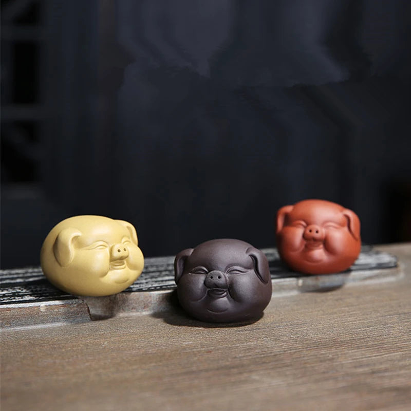 mini tea pet yixing zisha purple clay pig small statue home decoration for table desk pet wealth bring tea pets lovely pig head