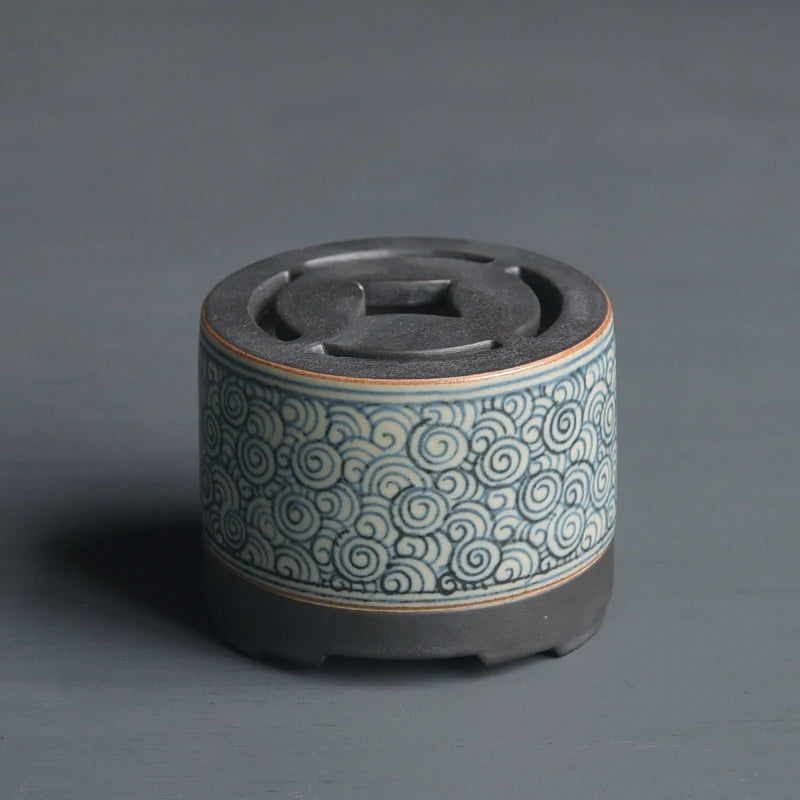 of the foam ceramic hand-painted porcelain incense burner copper WenXiangLu tea parts sea xiangyun grain to teachers