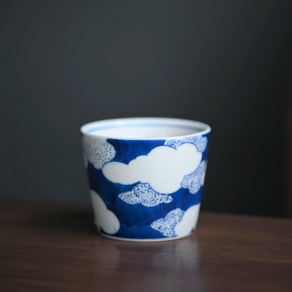 of the jingdezhen blue and white small hand-painted blue glass glass coffee cup pig koubei clear glass Japanese tea set
