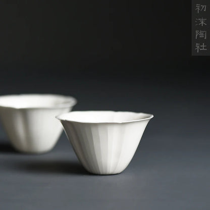 of the jingdezhen pure hand-carved cup sweet white glaze flower petals ling sample tea cup thin body porcelain cup