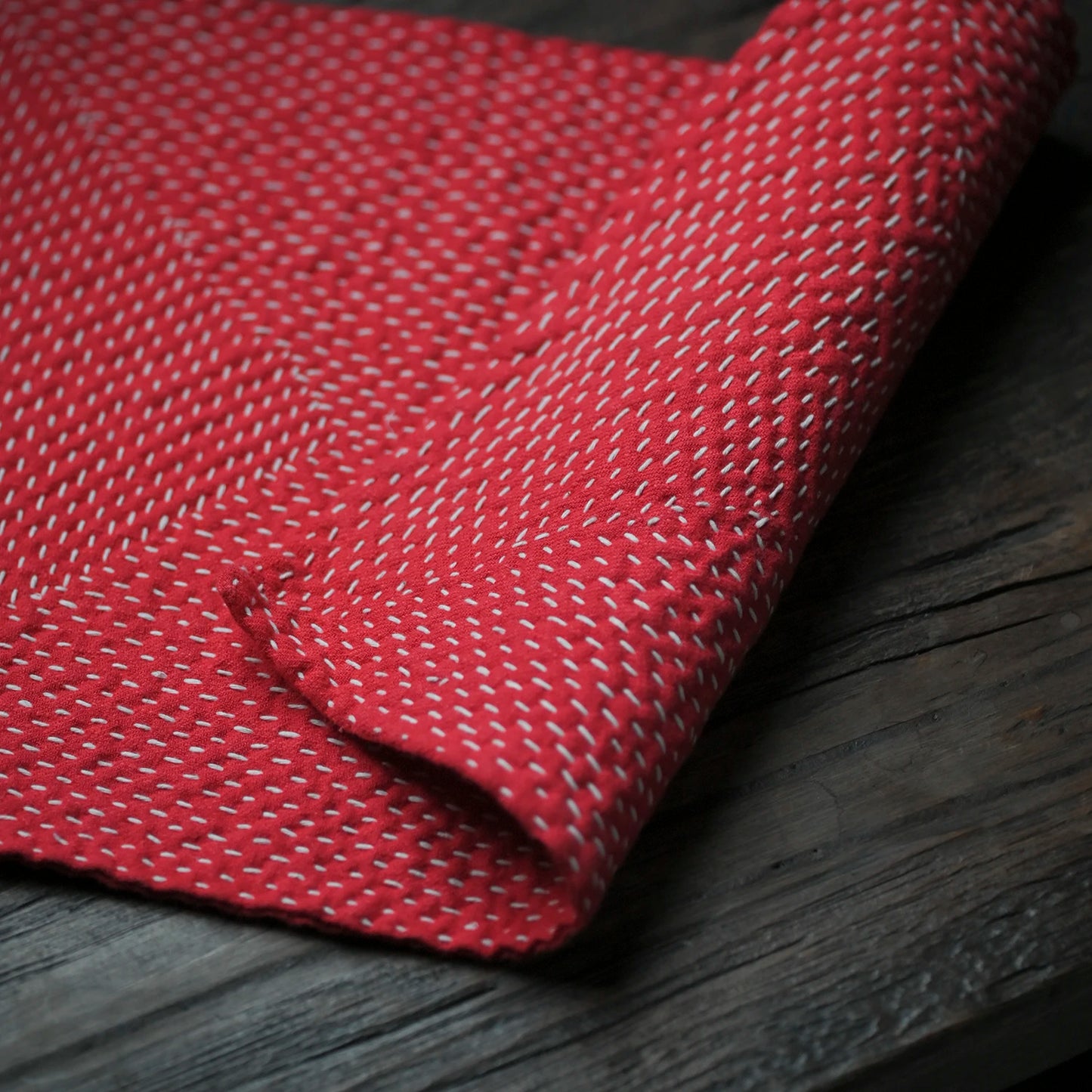 of the jingdezhen thorn mat mat mat hand embroidered tea son hand dyed fabric by hand sewing plants insulation pad