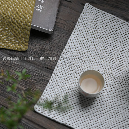 of the jingdezhen thorn mat mat mat hand embroidered tea son hand dyed fabric by hand sewing plants insulation pad