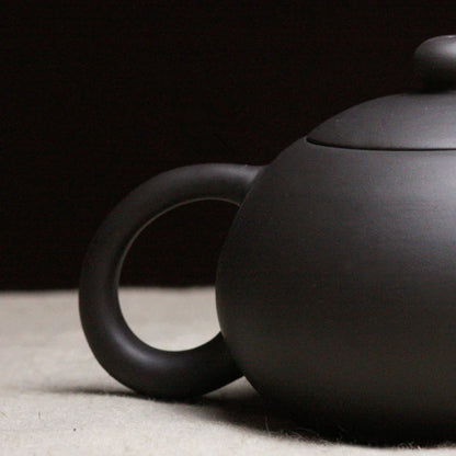 on sales Chinese kungfu tea pot small size yixing purple clay pot ball infuse holes China tea brewer pot of tea fast shipment
