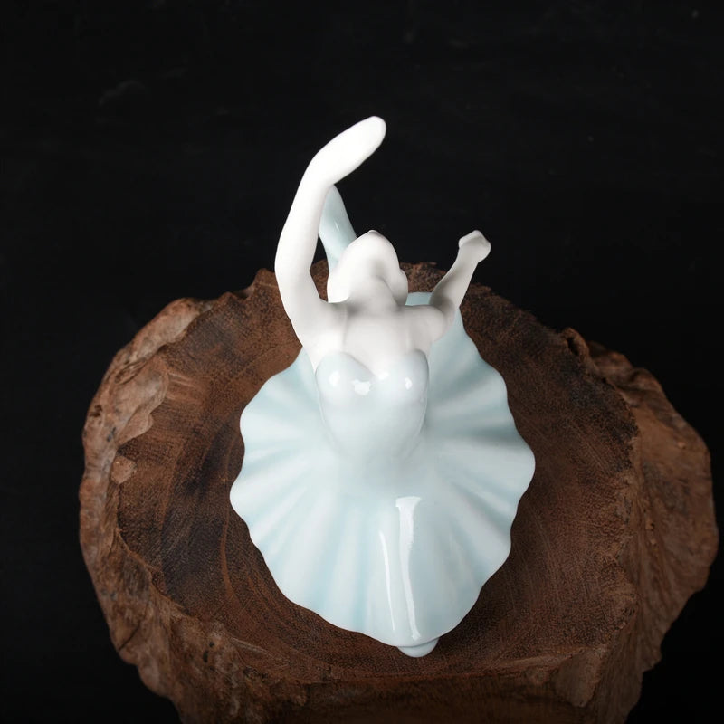 porcelain tea pet Yoga statue beauty figurine Chinese ornament small size ceramic tea play on table on sales