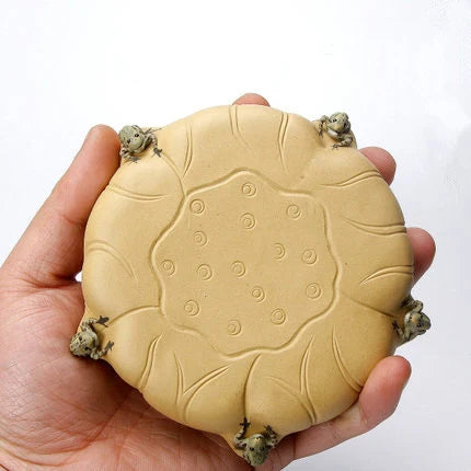pot holder creative frog water squirt yixing zisha purple clay holder for tea pot lotus shape Chinese tea accessories
