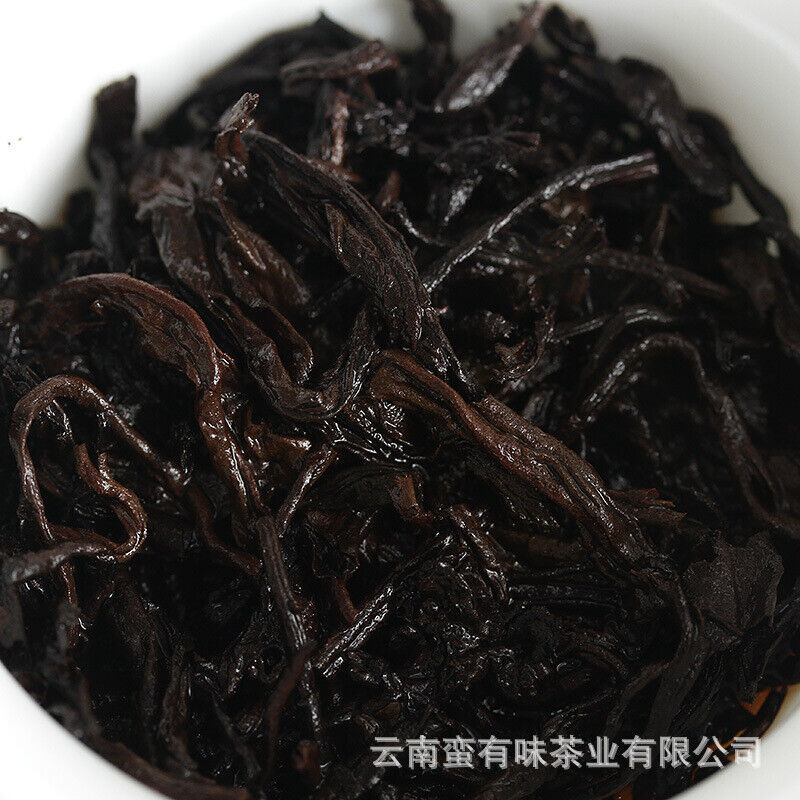 Yunnan Pu'er Tea 2021 Big Tree Old Tree Tea 100g Brown Ripe Cake (Chong)