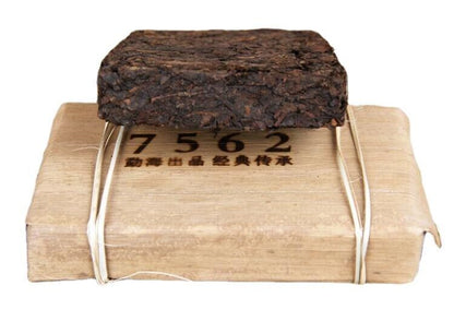 Menghai Xinghai Mature Pu er 7562 Brick Old Tea 250g Yunnan ShuTop Grade-