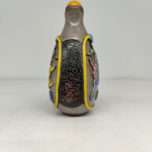 chinese carved butterfly flower peking glass snuff bottle painted Carving glaze