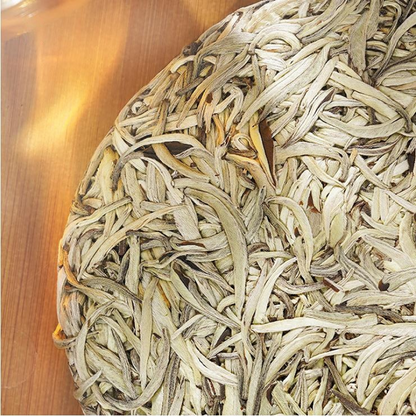 Yunnan Organic White Tea Cake Moonlight White Tea Baihao Silver Needle White Tea