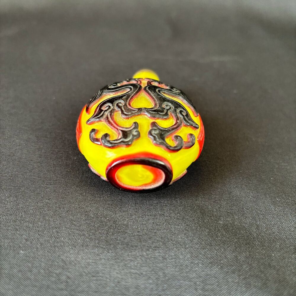 Old Beijing Chinese Carved Dragon Statue Yellow Snuff Bottle Glass Overlay Box