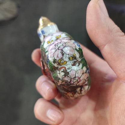 Chinese Porcelain Snuff Bottle Ceramics Famille Rose Pumpkin Statue Painting Art