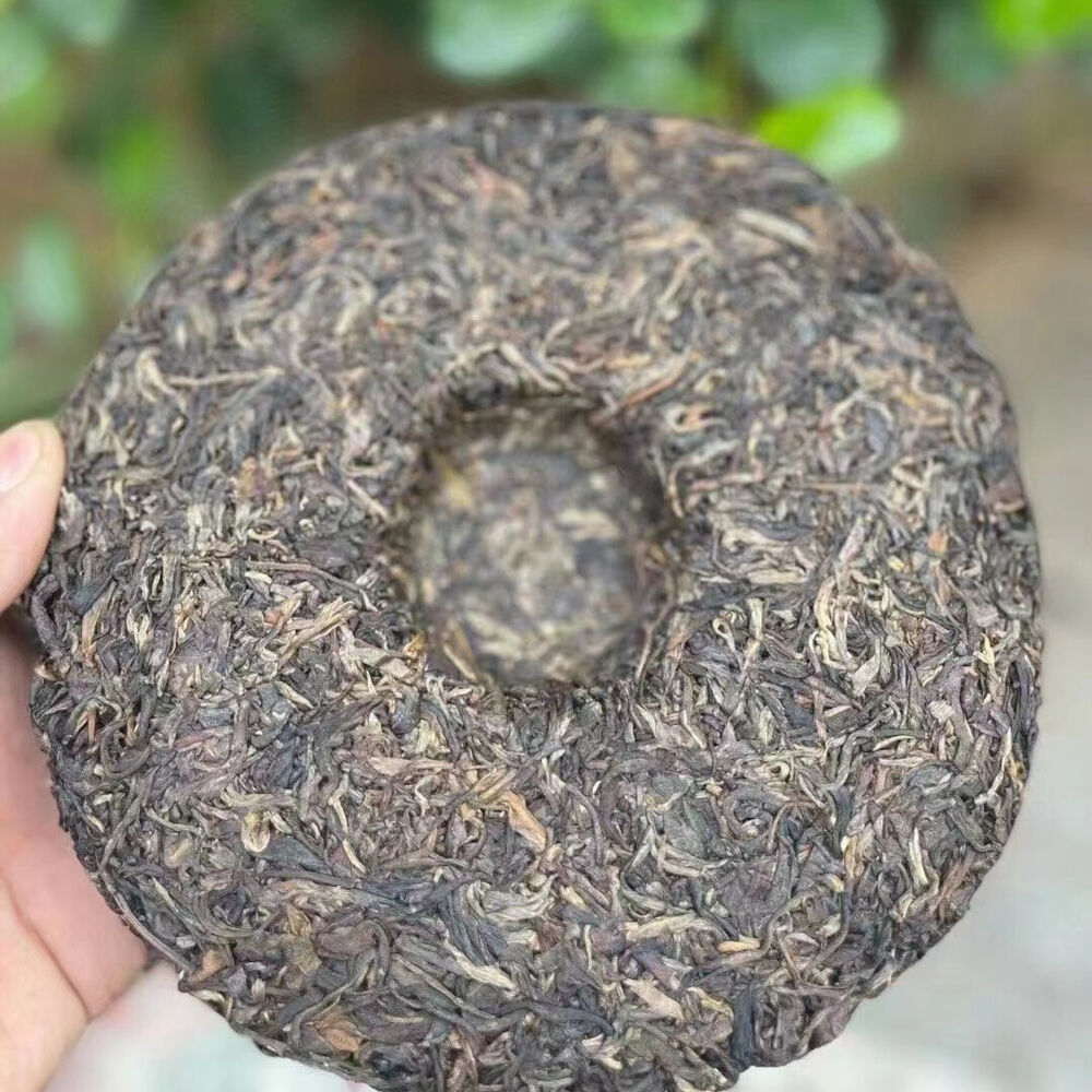 357g Yunnan Raw Puerh Tea Cake 2006 Yiwu Big Tree Pu-erh Raw Tea Aged Pu'er Tea