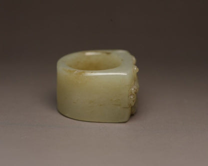 Chinese Hetian Jade Carved Nice Unique Sculpture Collector Thumb Ring Jewelry
