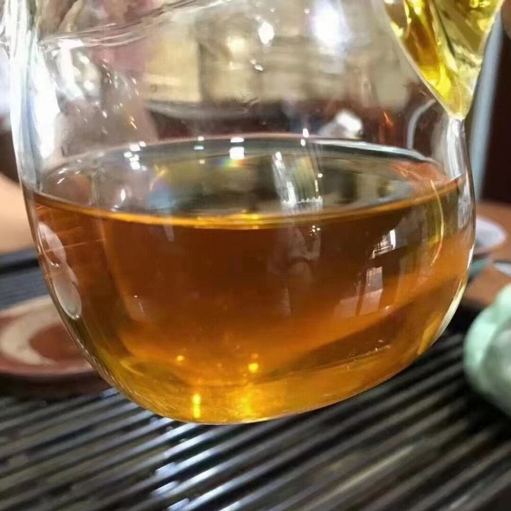 357g Yunnan Old Pu'er Raw Tea Cake 2016 Millennium Aged Tree Raw Pu-erh Tea Cake