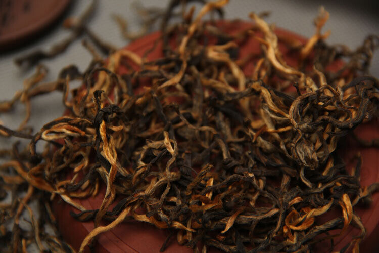 Red Box Gift Tea Spring Fragrant Flavor Chinese DianHong Golden Black Kongfu Tea