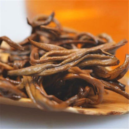 200g Organic Early Spring KungFu Tea Kunming Crested Dianhong Black Tea