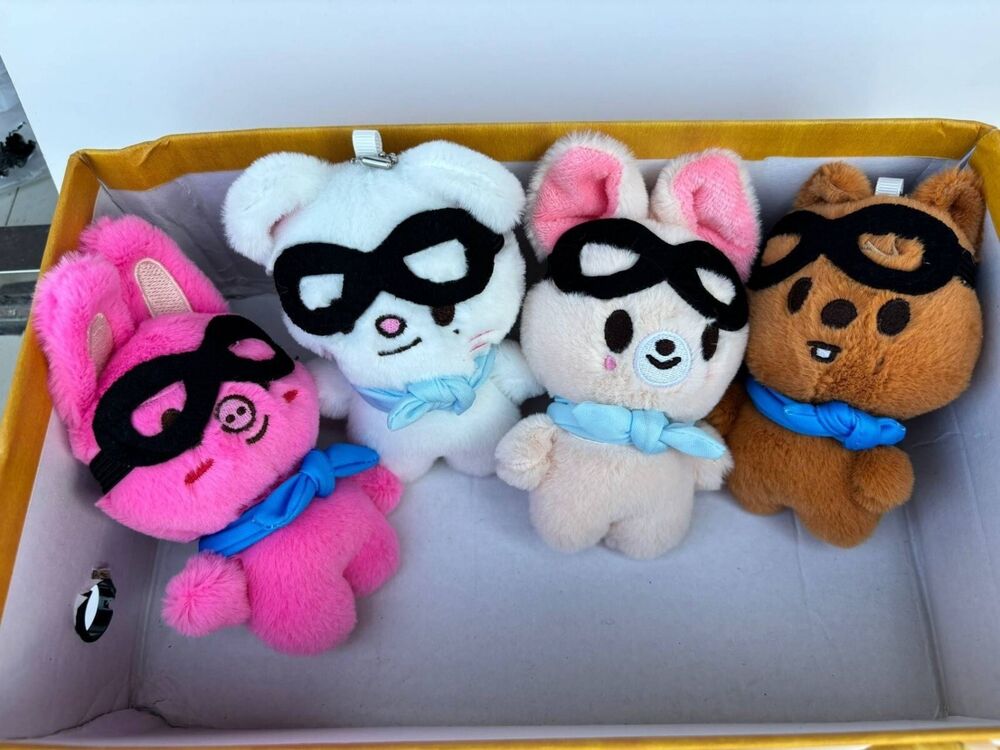 Stray Kids Pilot Plush Doll 3Rd Fanmeeting Goods Skzoo Doll Pendants Gift