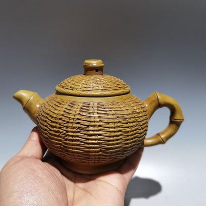 Chinese Yixing Zisha Clay Handmade Exquisite Teapot （竹编壶 底款：瑞新陶艺 )