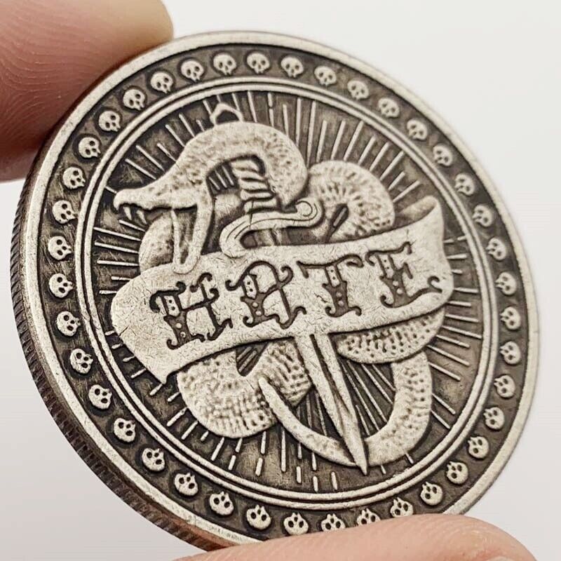 Commemorative Coins Metal Bronze Plated Love Or Hate Prediction Challenge 38x3mm