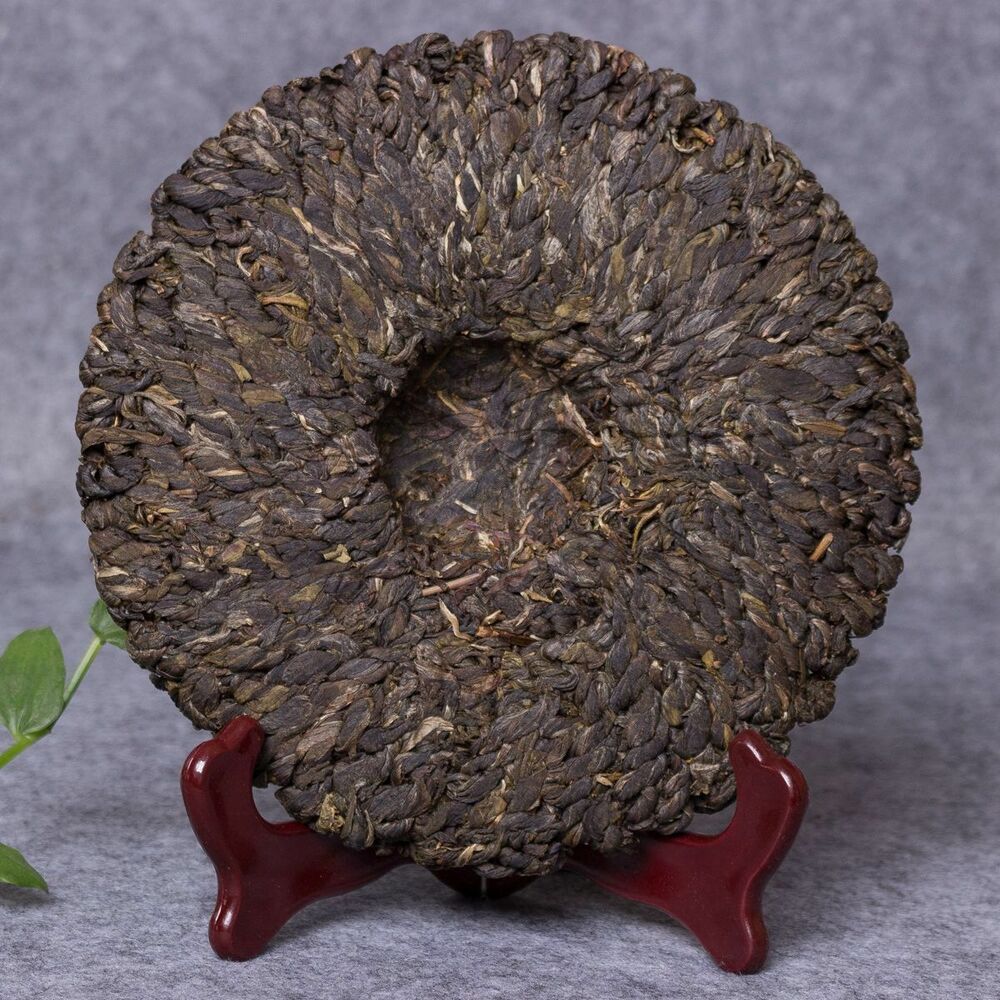 2014 Yong De Big Snow Mountain Bian Zi Pigtails Old Tree Pu'er Tea Cake Raw 400g