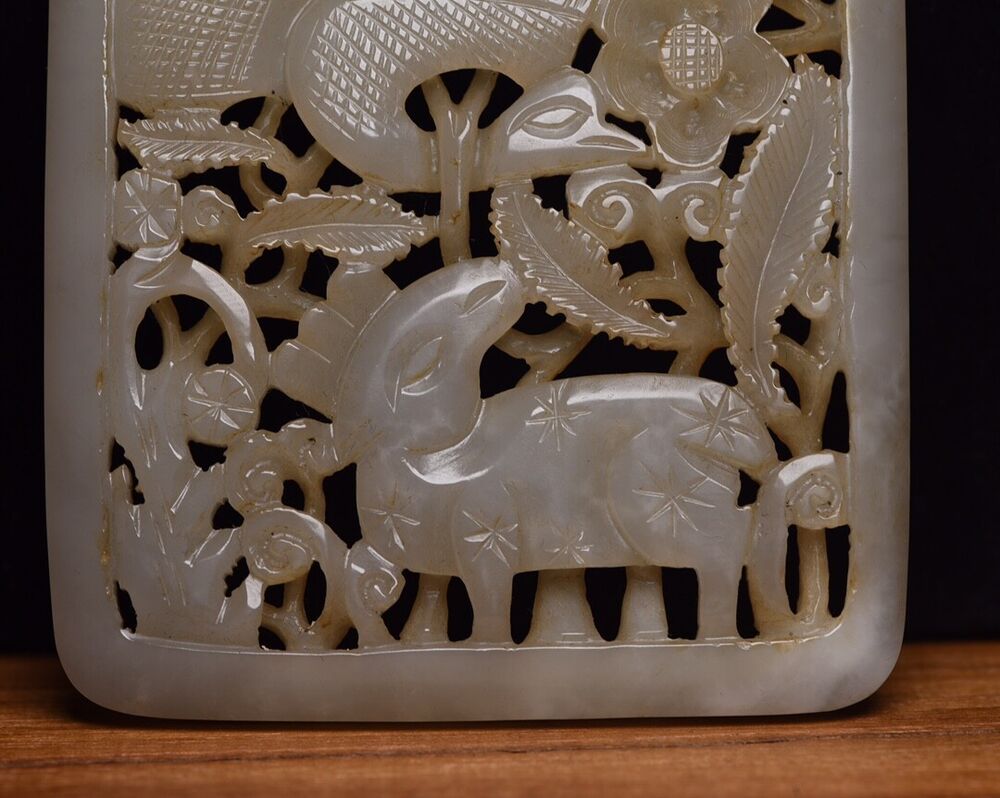 Collection Chinese Hetian Jade Hand Carved Nice Animal Statue Figurines Artwork