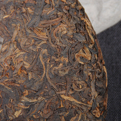 Yunnan Pu'er Tea Liangpin Series Haiwan Old Comrade Lianggong Ripe Tea 400g