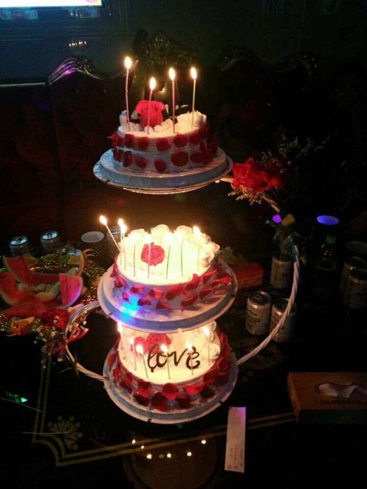 3 Tier Creative Cake Stands 60cm Metal Cupcake Cookies Display Holder Decoration