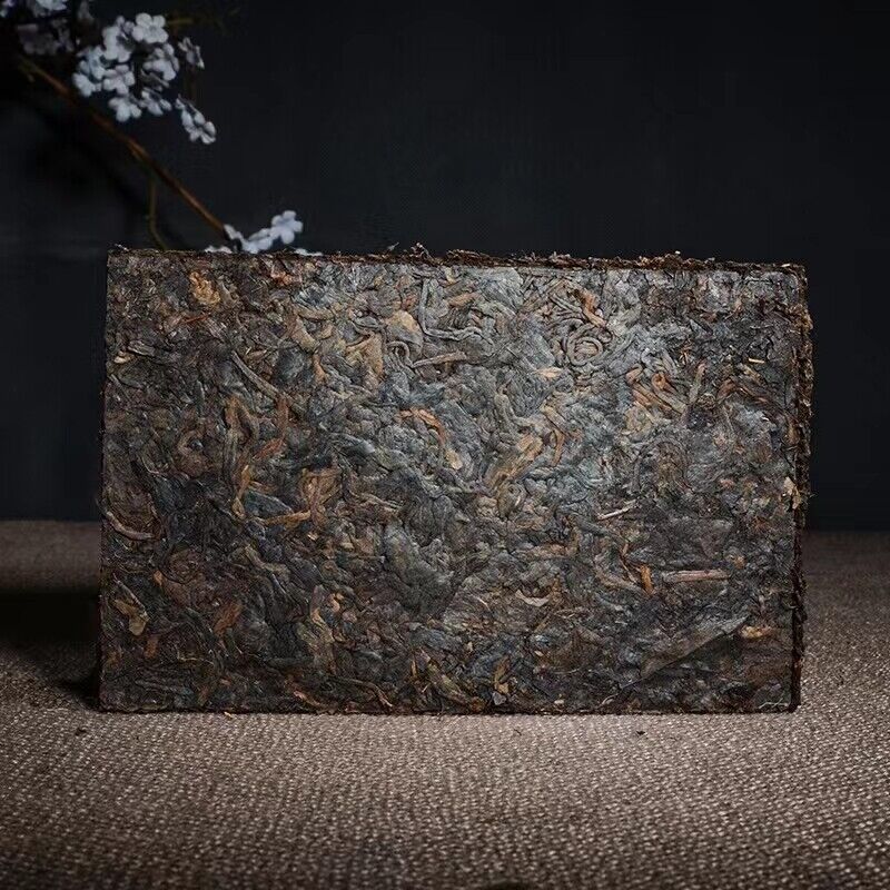 Yunnan Boiled Tea Pu'er Black 250g Yiwu Old Tree Puerh Mature Brick-