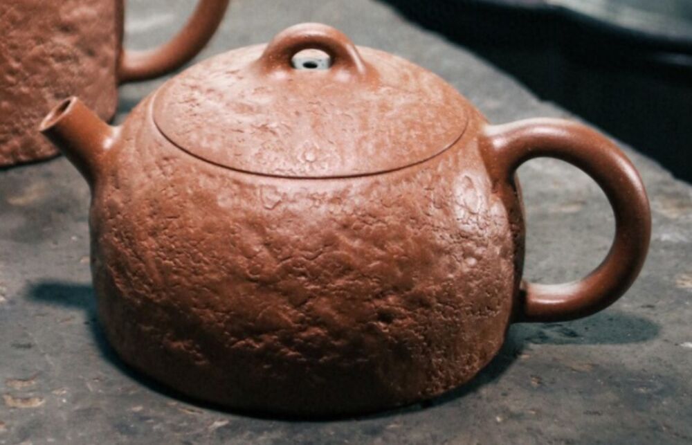 160cc chinese Yixing Handmade Zisha teapot Duan Clay QinQuan Gongfu Hu Tea Pot