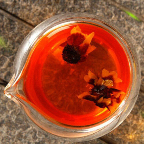 Two teas with hay, quinun, pastinake, orange juice, organic chamomile tea-