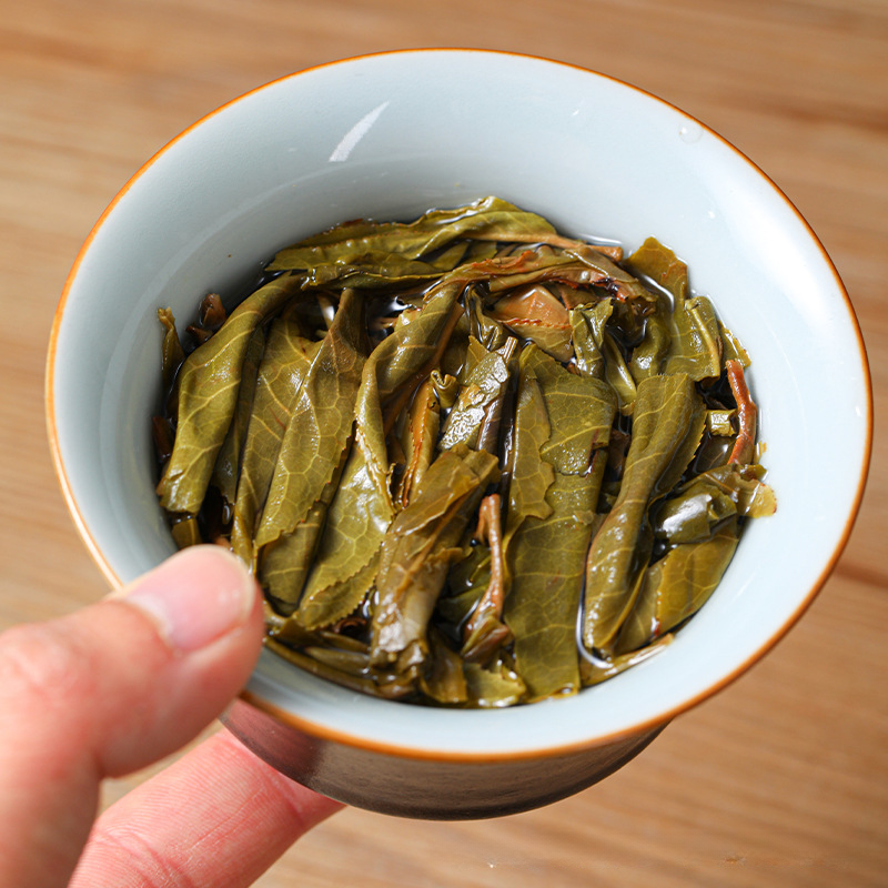 357g Iceland Pu-erh Raw Tea Cake Yunnan Bingdao Puerh Sheng Tea Pu'er Green Tea