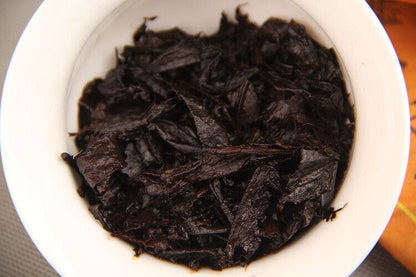 Eight-Year-Old Rhyme Pu-erh Ripe Tea 云南普洱茶熟茶饼茶 八年陈韵 357g 云南七子饼普洱茶