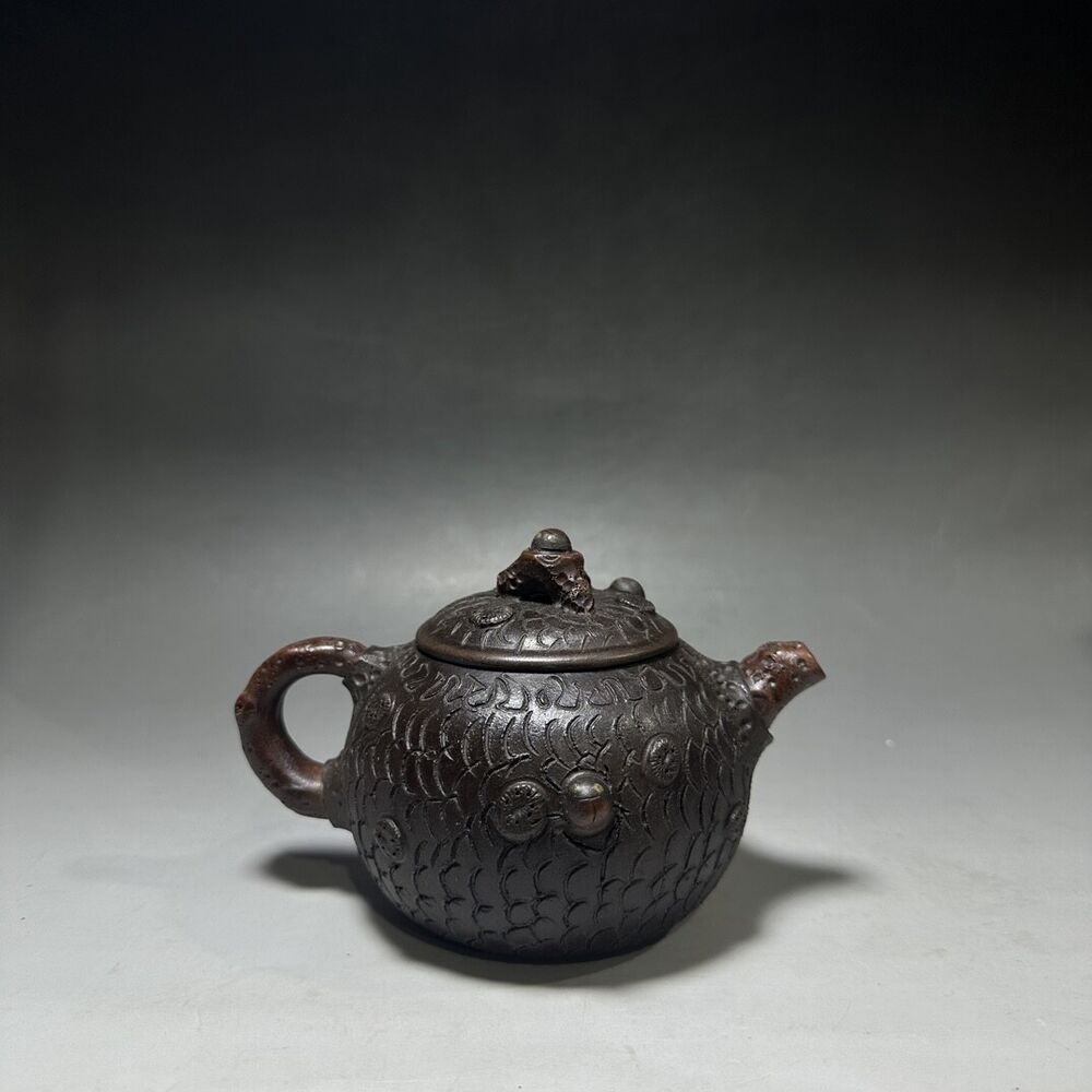 vintage chinese yixing purple clay teapot zisha ceremony carving Collectible art