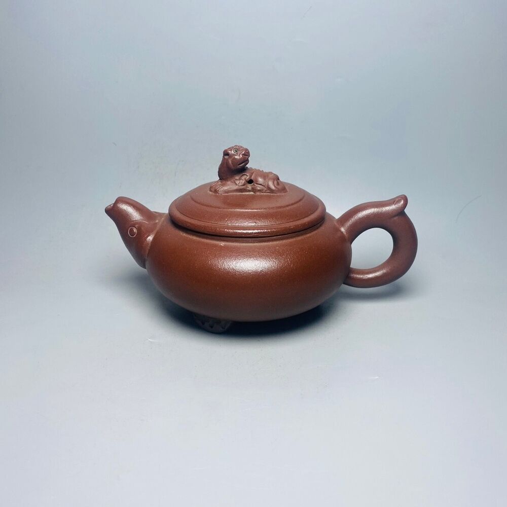 Chinese Yixing Zisha Clay Handmade Exquisite Teapot （藏龙卧虎 底款：尹益中）