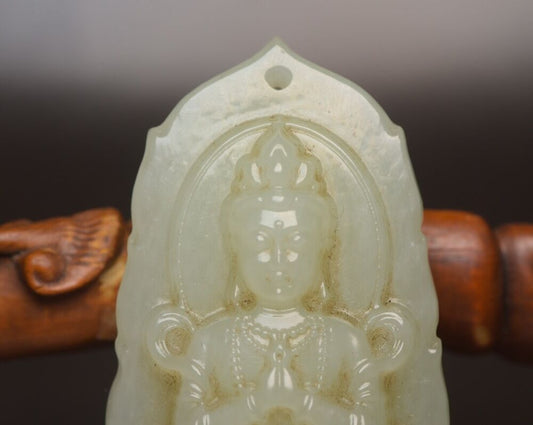 Top Chinese Natural Hetian Jade Carved Guanyin Statue Exquisite Pendant Jewelry
