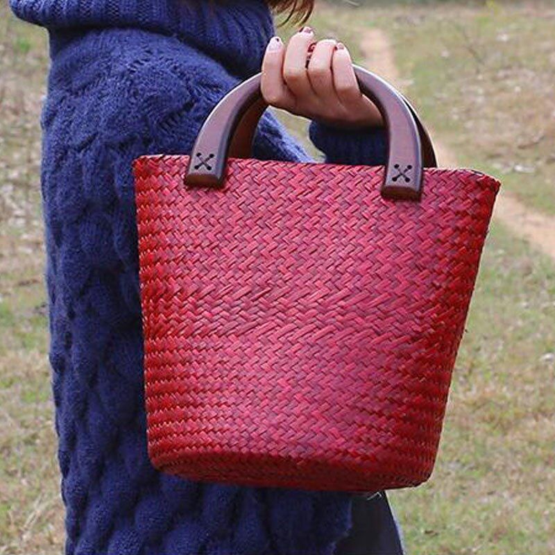 Handmade Wood Handle Straw Bag Vintage Woven Handbag Vacation Rattan Bucket Bag
