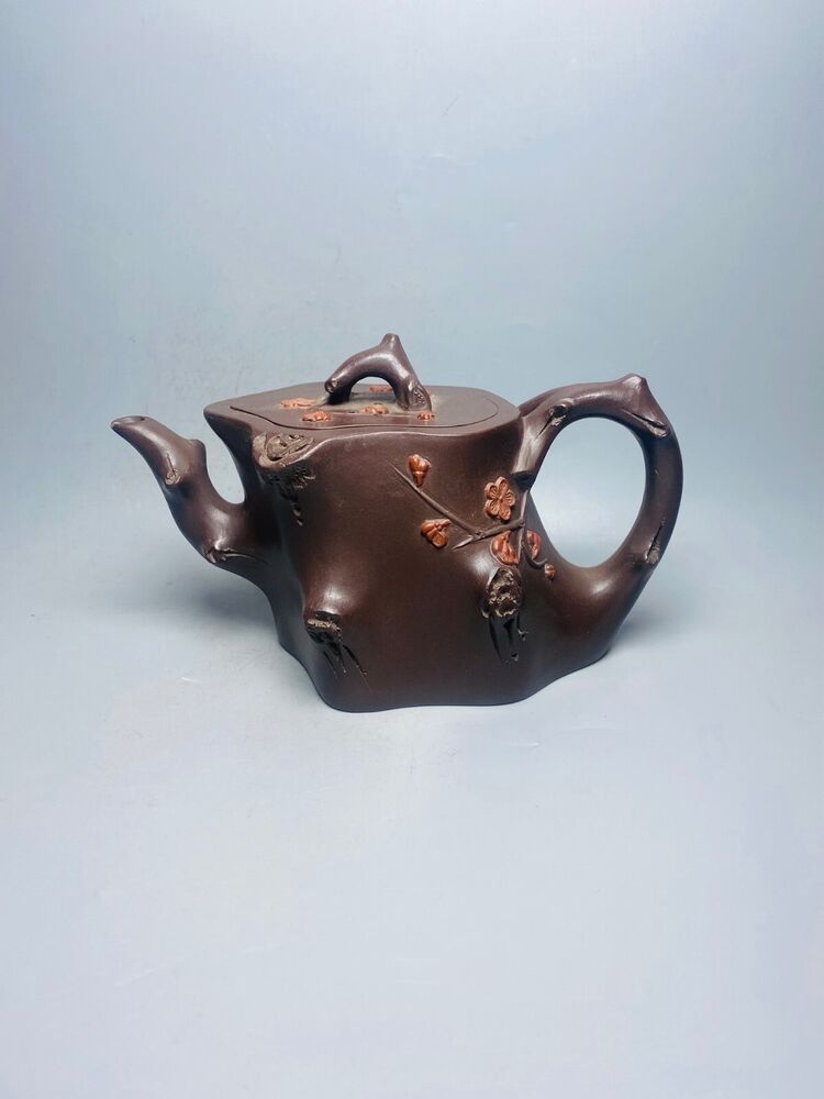 Chinese Yixing Zisha Clay Handmade Exquisite Teapot （梅花树桩 底款：蒋静明）