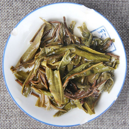 2015 Yunnan Xigui Mountain Raw Puer Traditional Handmade Sheng Puerh Tea 357g