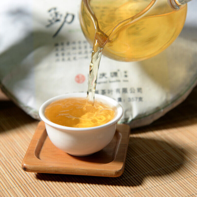 Pu'er Green Tea Yunnan Menghai Spring Pu-Erh Cha Tea Cakes Health 357g