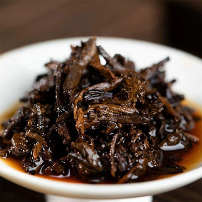Shu Puerh Haiwan 2023 "Gongbing" Tribute Cake Ripe Puer Tea Cake 200g