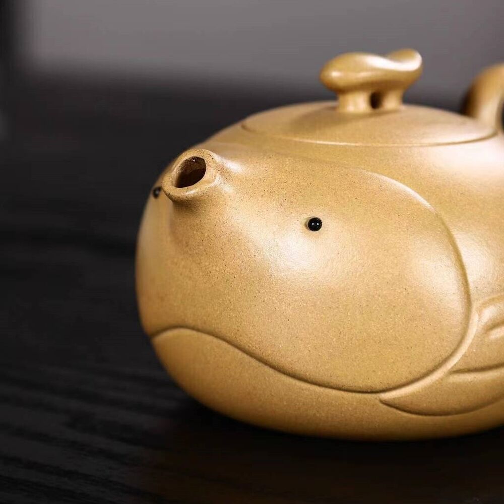 Chinese Tea Pot Marked Real Yixing Zisha Duan Clay Master Pot Fish Design 250ml