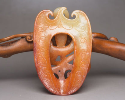 Chinese Old Natural Hetian Jade Carved Dragon Statue Pendant Jewelry Collections