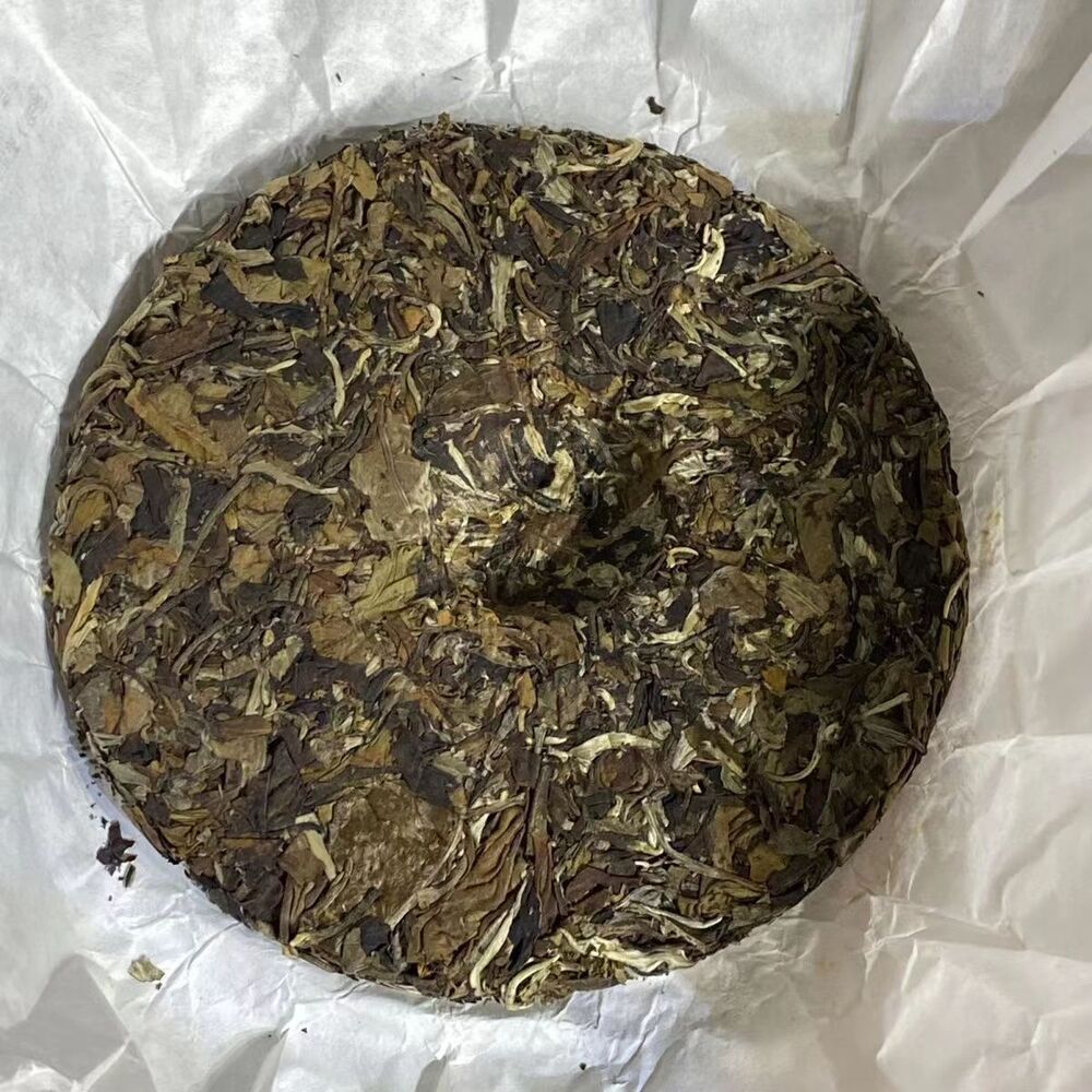 357g Yunnan Pu-erh Raw Tea Moonlight White Puerh Shengcha Spring Pu'er Green Tea