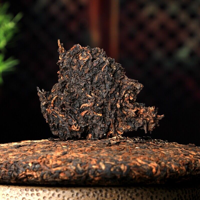 2002 Aged Yunnan Bulang GongTing Golden Buds Pu'er Puerh Puer Ripe Tea Cake 357g