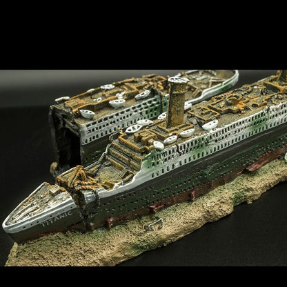 Aquarium Ornaments Titanic Wreckage Ship Cruises Fish Tank Decors Resin 38x6x9cm